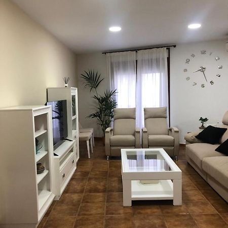 Piso Nuevo Plaza De La Constitucion Sta Cruz De La Zarza Apartment Santa Cruz de la Zarza Екстериор снимка